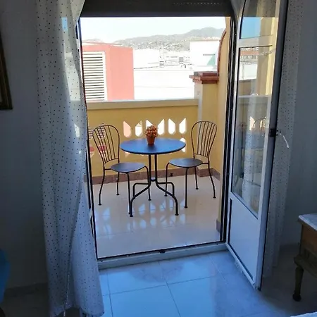 La Casa De La Tia